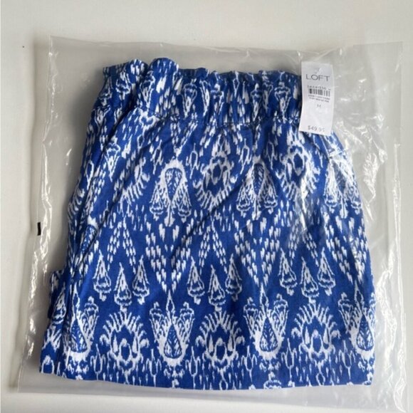 Loft - Women's Linen Blend Shorts - Blue/White. Size: M. NWT - Picture 2 of 8